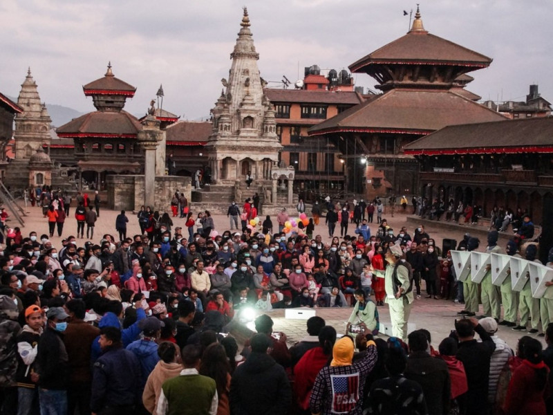 हिजाेआज नेपालमा चलिरहेकाे मुक्त रंगमञ्च के हाे ?